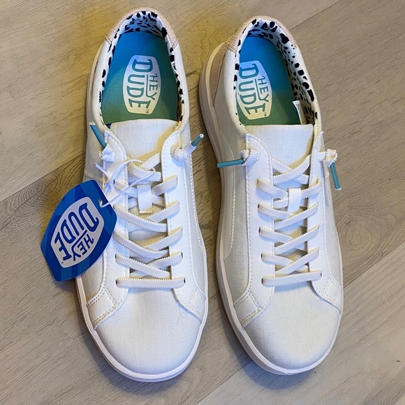 NWT! HEYDUDE Karina Classic Sneakers - Size 11 - Picture 2 of 7